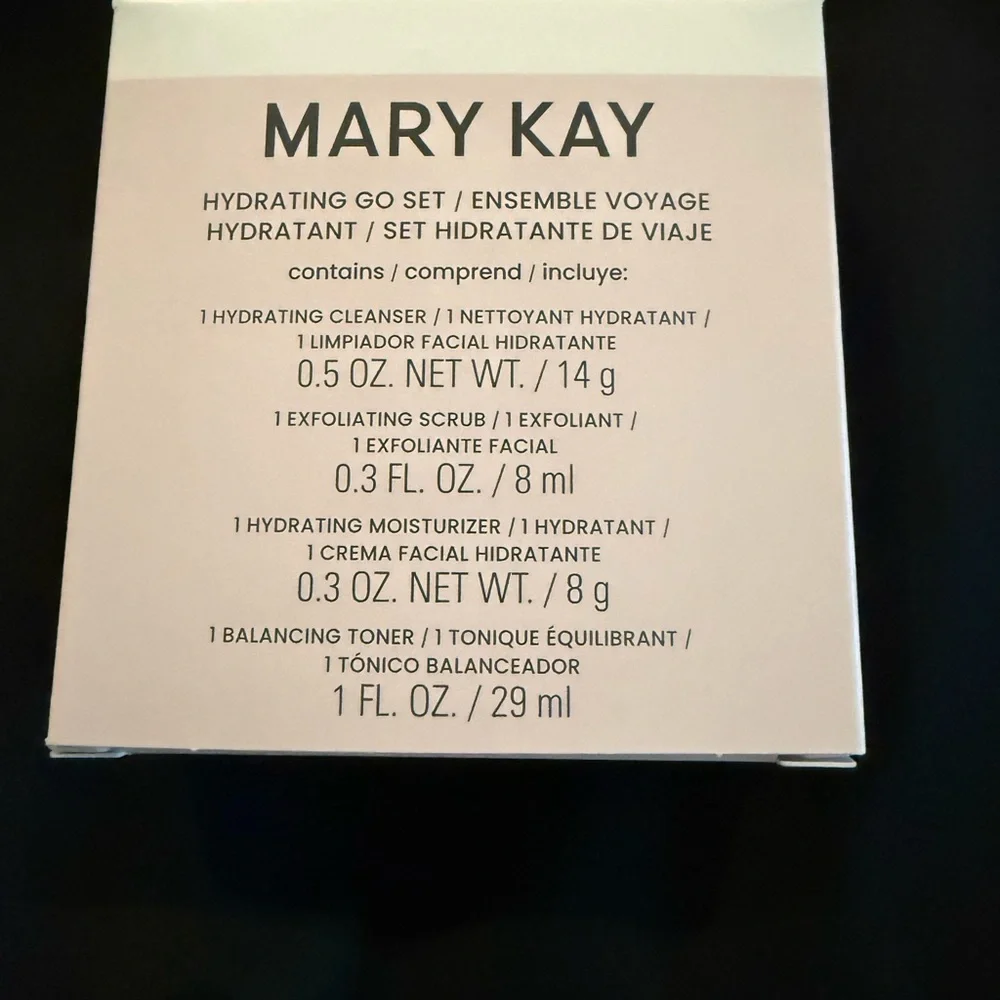 Mary Kay Hydrating Go Set - Normal to Dry Skin - New in Box Perfect For Travel - Picture 2 of 7